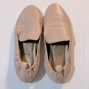 Aerosoles leather blush ballet flats, like new!